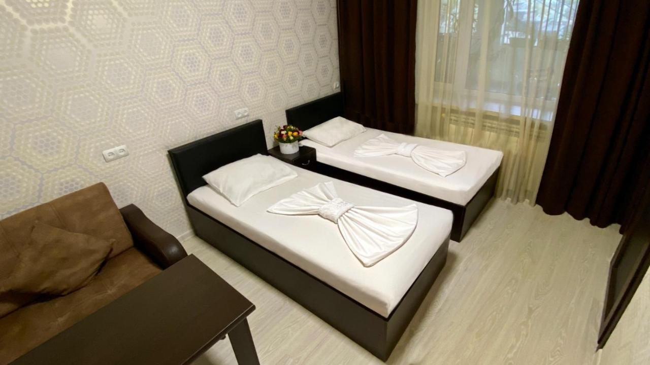 Merien Hotel Єреван Екстер'єр фото
